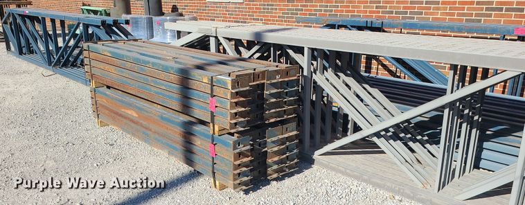 image for item LJ9374 Pallet racking