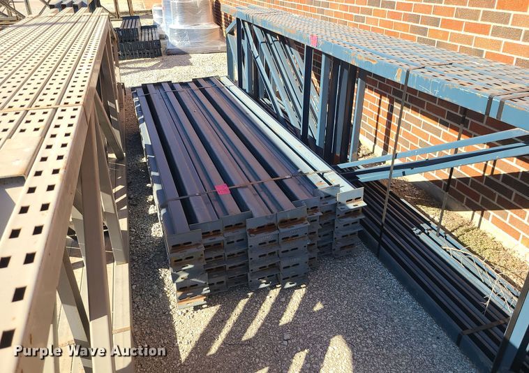 image for item LJ9375 Pallet racking