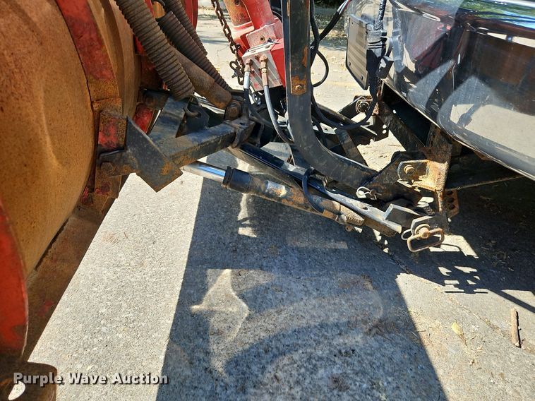 image for item LM9156 1995 Ford F350  flatbed pickup truck