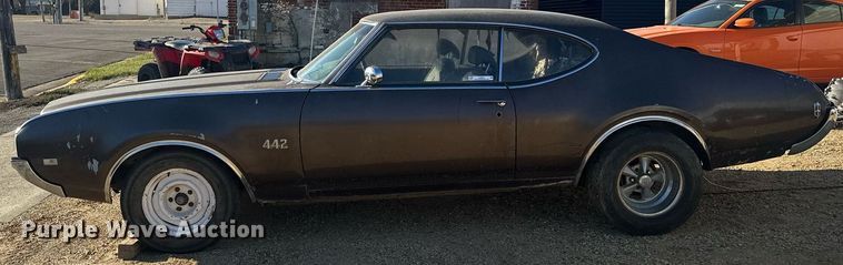 image for item LO9321 1969 Oldsmobile 442