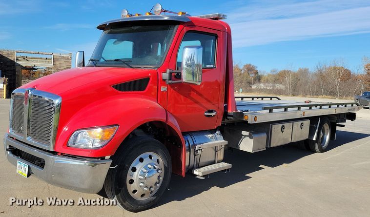 image for item LO9967 2023 Kenworth T280  rollback truck