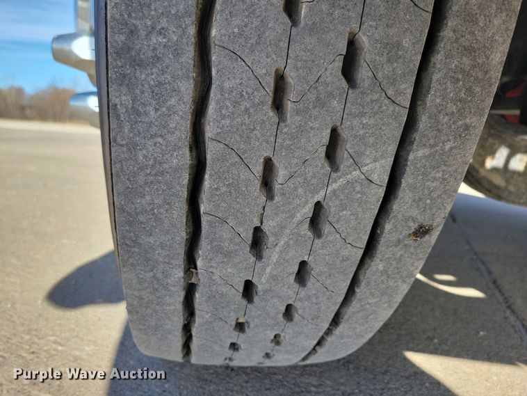 image for item LO9967 2023 Kenworth T280  rollback truck