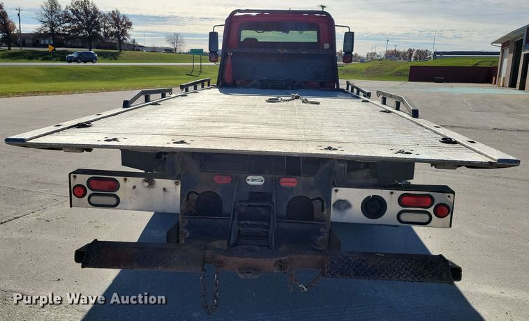 image for item LO9968 2004 International 4300  rollback truck