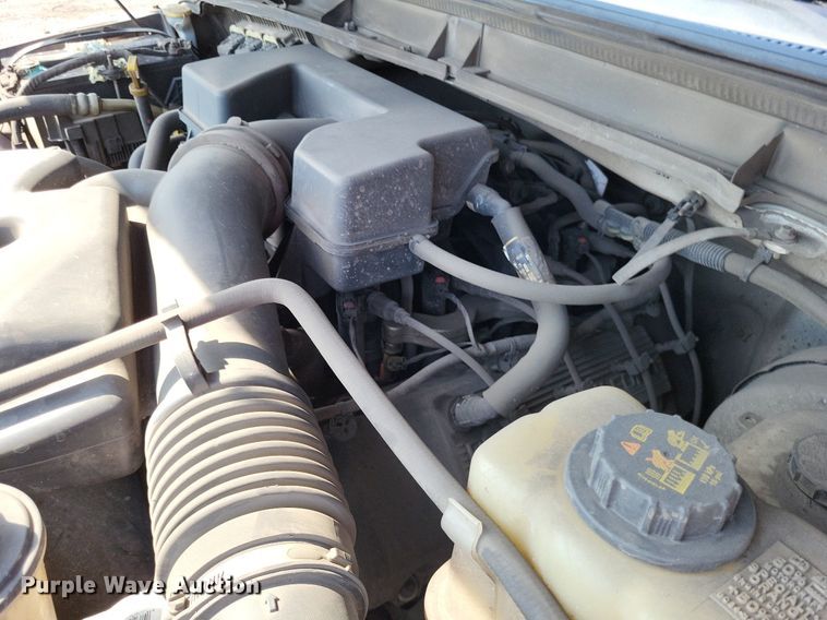 image for item LS9756 2011 Ford F250 Super Duty  Crew Cab flatbed pickup truck