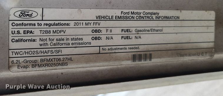 image for item LS9756 2011 Ford F250 Super Duty  Crew Cab flatbed pickup truck