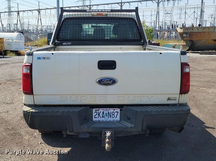 image for item LS9757 2011 Ford F250 Super Duty  Crew Cab pickup truck