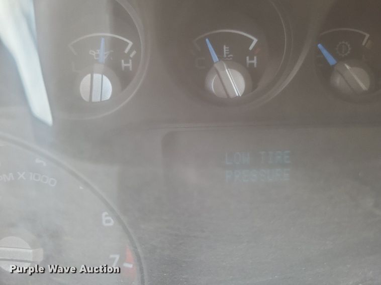 image for item LS9757 2011 Ford F250 Super Duty  Crew Cab pickup truck