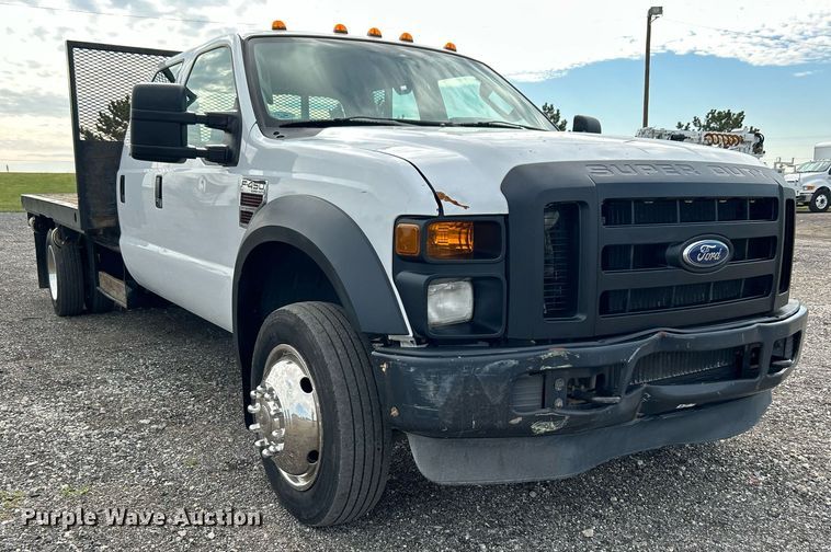 image for item LV9047 2008 Ford F450 Super Duty  Crew Cab flatbed truck