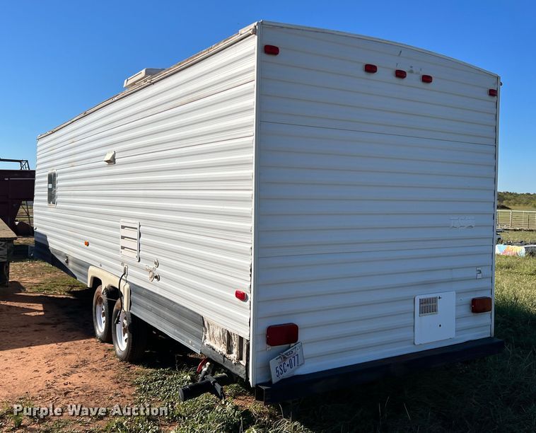 image for item LV9172 2006 Coachmen  camper