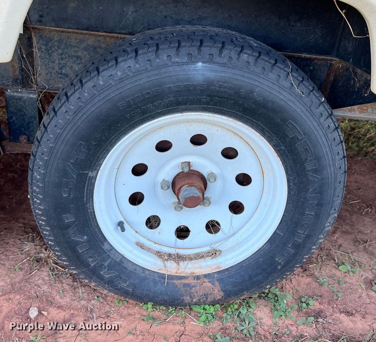 image for item LV9172 2006 Coachmen  camper