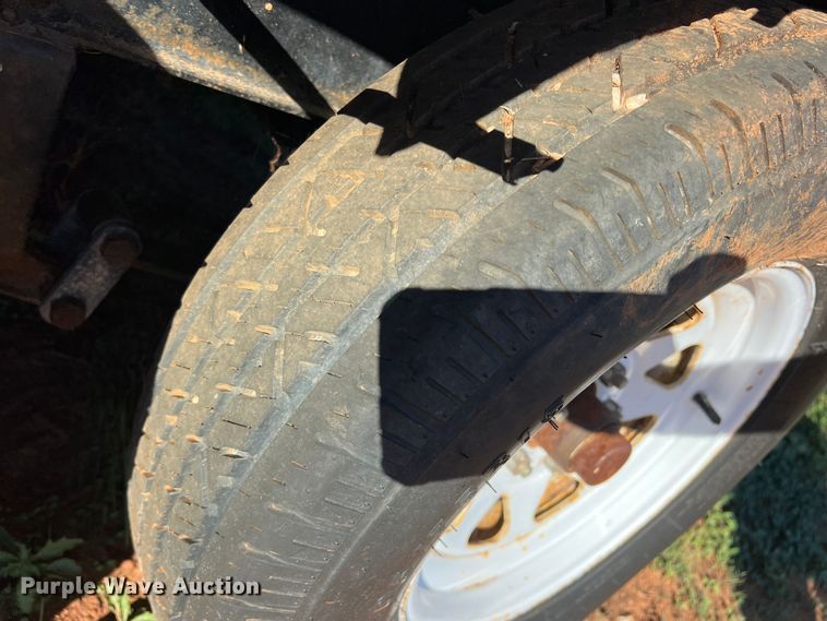 image for item LV9172 2006 Coachmen  camper