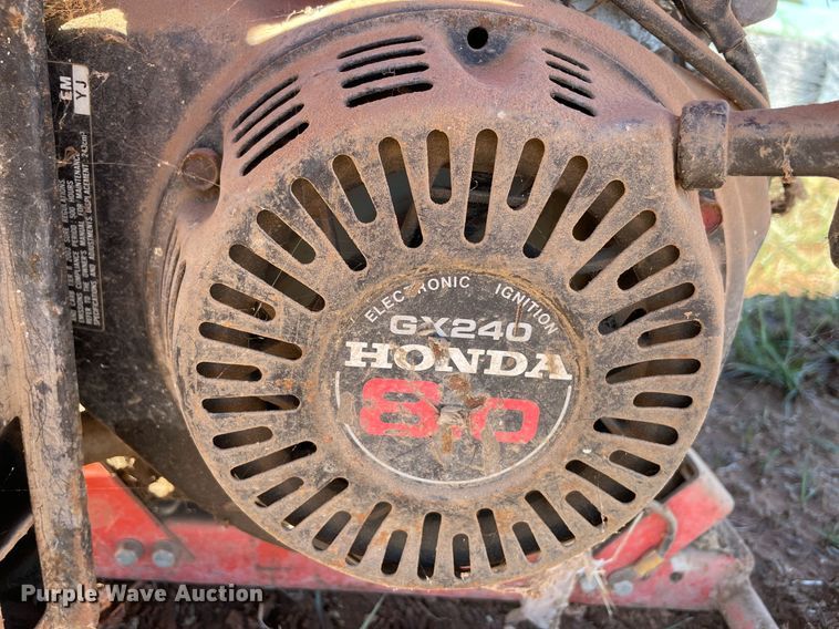 image for item LV9180 Champion 46598  generator