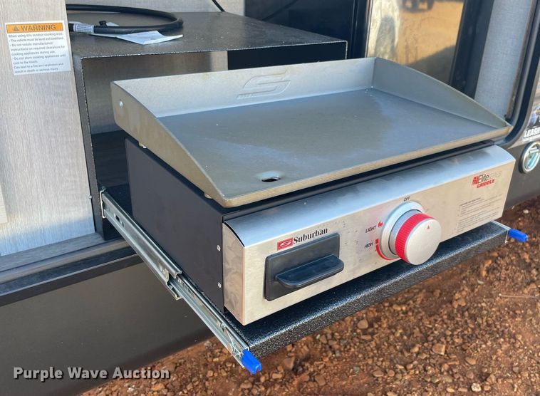 image for item LV9186 2022 Forest River Catalina  camper