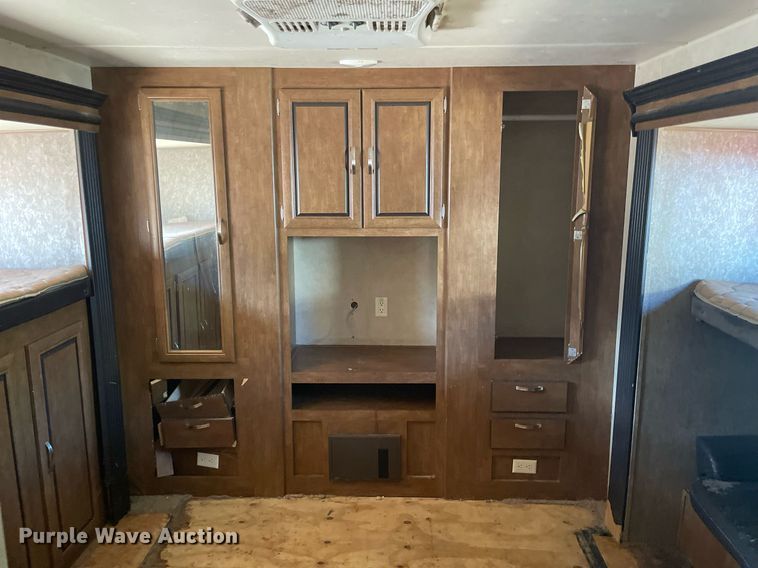 image for item LV9187 2017 Forest River Wildwood  camper