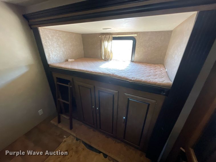 image for item LV9187 2017 Forest River Wildwood  camper