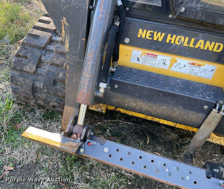 image for item LV9192 2015 New Holland C238  tracked skid steer loader