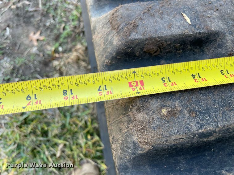 image for item LV9192 2015 New Holland C238  tracked skid steer loader