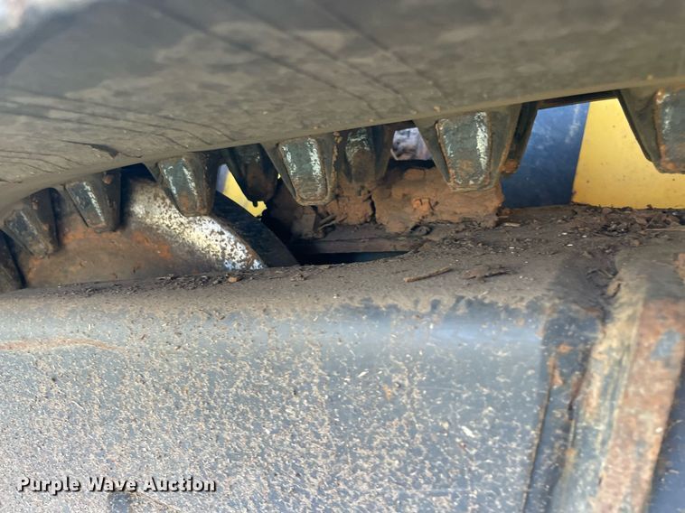 image for item LV9192 2015 New Holland C238  tracked skid steer loader