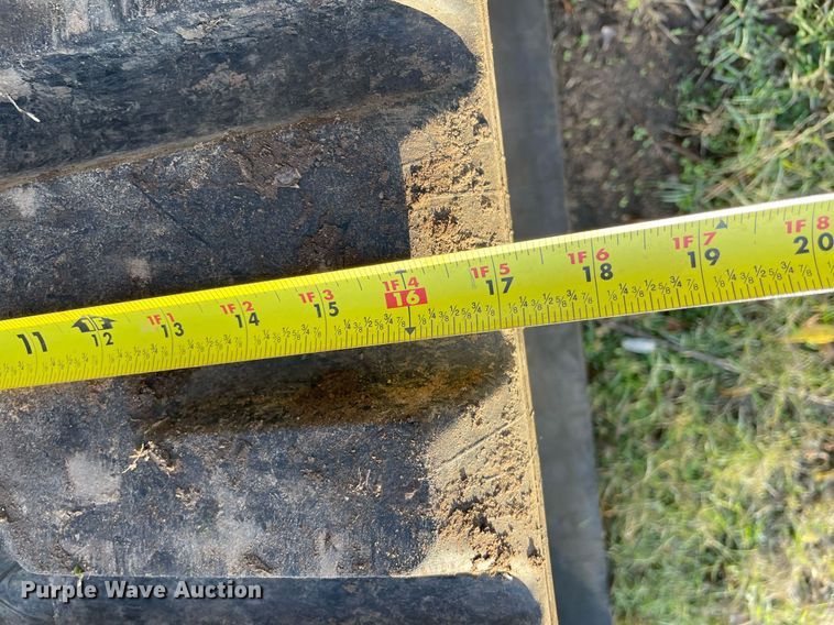 image for item LV9192 2015 New Holland C238  tracked skid steer loader