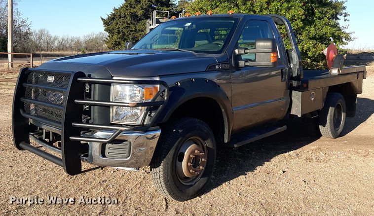 image for item LX9807 2014 Ford F350 Super Duty  bale bed pickup truck