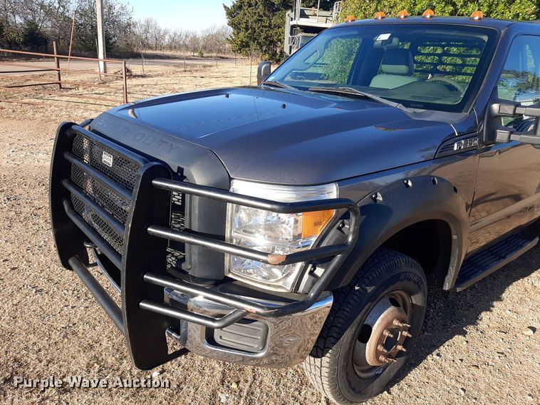 image for item LX9807 2014 Ford F350 Super Duty  bale bed pickup truck