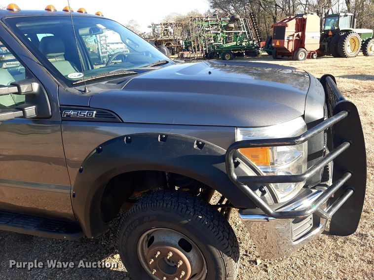 image for item LX9807 2014 Ford F350 Super Duty  bale bed pickup truck