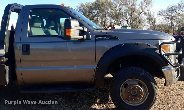 image for item LX9807 2014 Ford F350 Super Duty  bale bed pickup truck