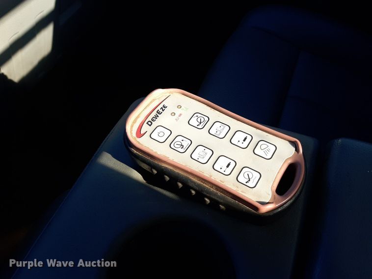 image for item LX9807 2014 Ford F350 Super Duty  bale bed pickup truck