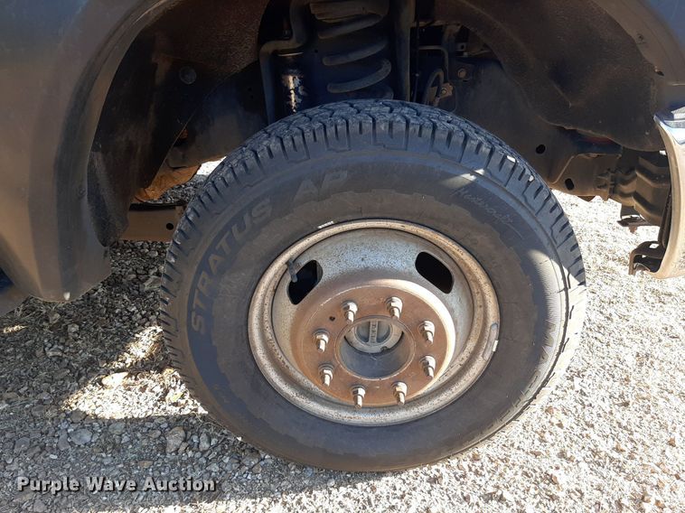 image for item LX9807 2014 Ford F350 Super Duty  bale bed pickup truck