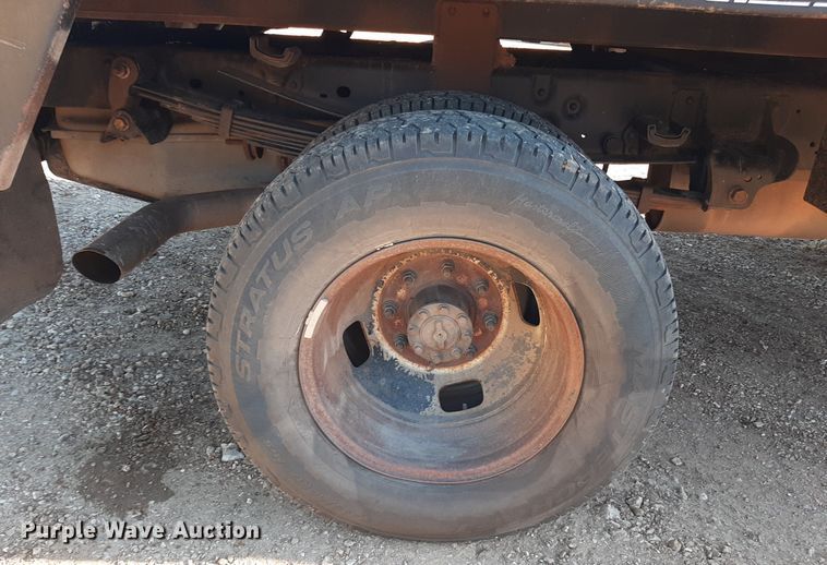 image for item LX9807 2014 Ford F350 Super Duty  bale bed pickup truck