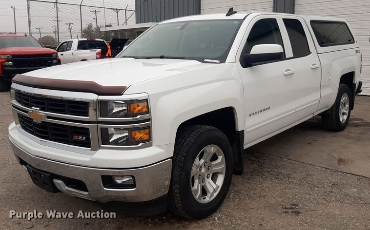 image for item LX9815 2015 Chevrolet Silverado 1500  Double Cab pickup truck