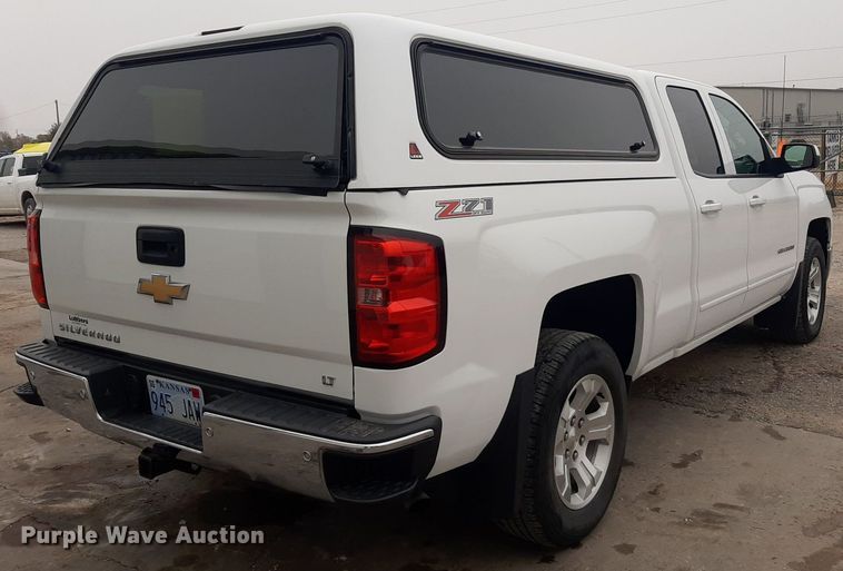 image for item LX9815 2015 Chevrolet Silverado 1500  Double Cab pickup truck