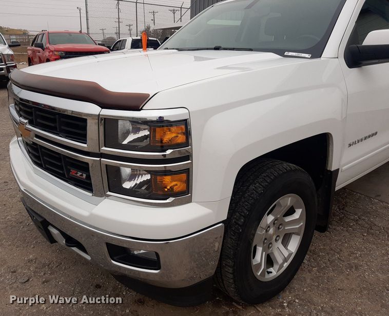 image for item LX9815 2015 Chevrolet Silverado 1500  Double Cab pickup truck