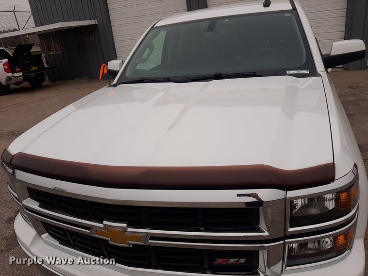 image for item LX9815 2015 Chevrolet Silverado 1500  Double Cab pickup truck