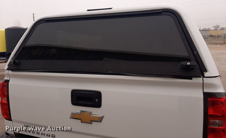 image for item LX9815 2015 Chevrolet Silverado 1500  Double Cab pickup truck