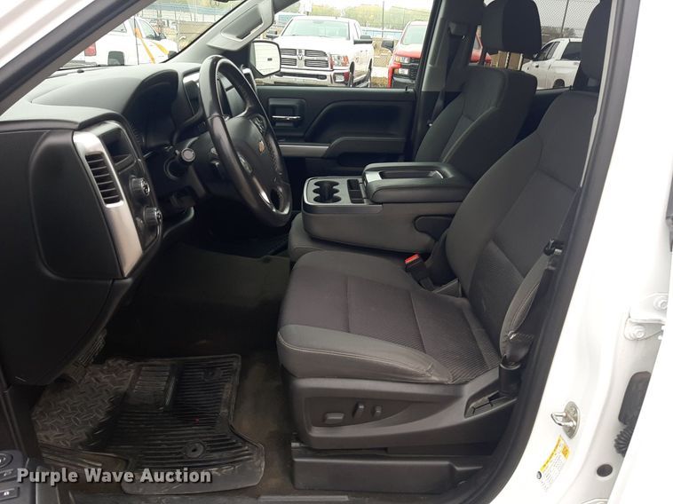 image for item LX9815 2015 Chevrolet Silverado 1500  Double Cab pickup truck