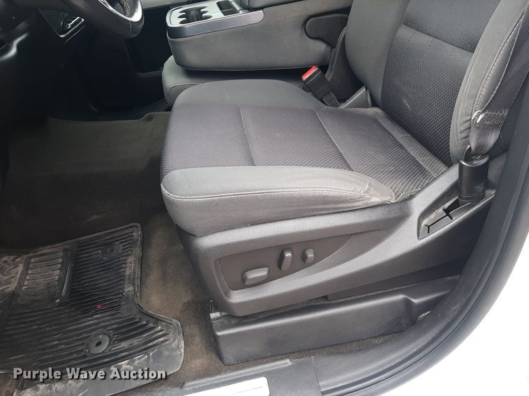 image for item LX9815 2015 Chevrolet Silverado 1500  Double Cab pickup truck