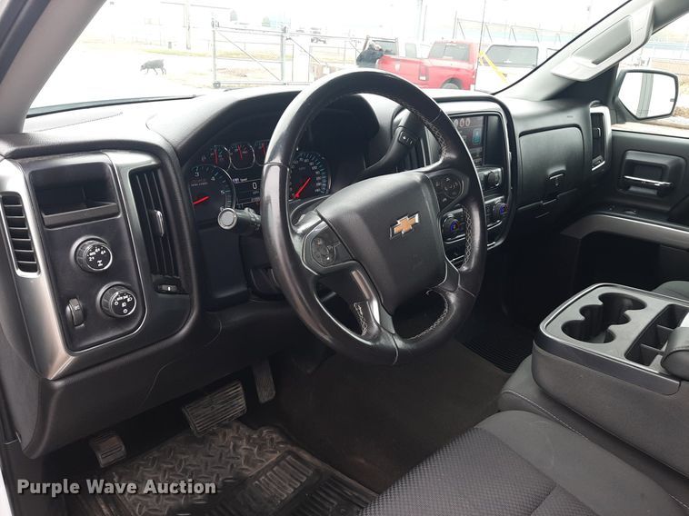 image for item LX9815 2015 Chevrolet Silverado 1500  Double Cab pickup truck