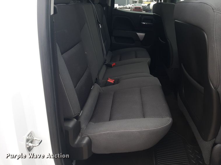 image for item LX9815 2015 Chevrolet Silverado 1500  Double Cab pickup truck