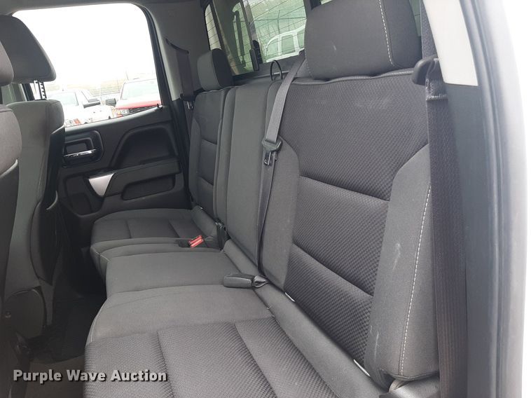 image for item LX9815 2015 Chevrolet Silverado 1500  Double Cab pickup truck