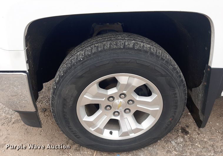 image for item LX9815 2015 Chevrolet Silverado 1500  Double Cab pickup truck