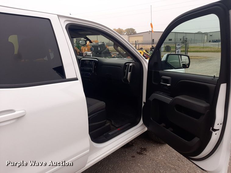 image for item LX9816 2015 Chevrolet Silverado 1500  Double Cab pickup truck