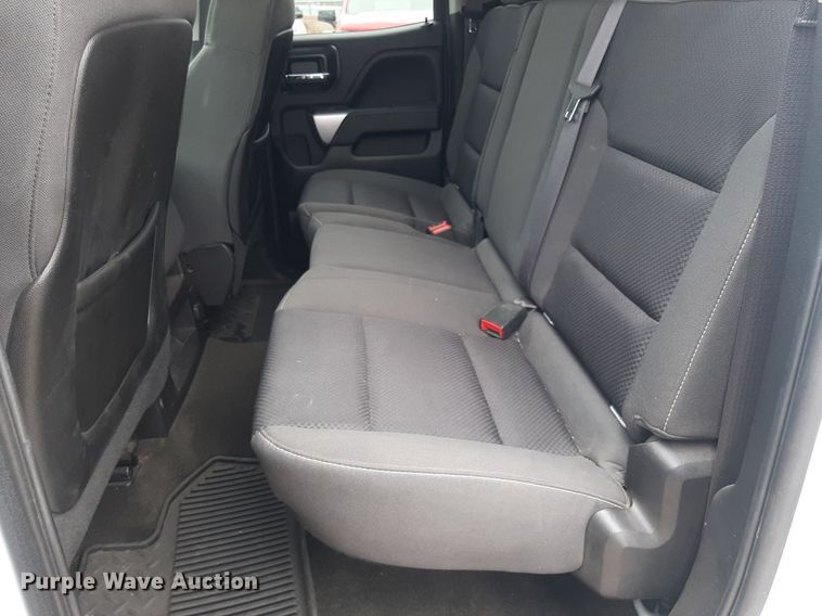 image for item LX9816 2015 Chevrolet Silverado 1500  Double Cab pickup truck