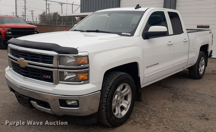 image for item LX9817 2015 Chevrolet Silverado 1500  Double Cab pickup truck