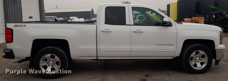 image for item LX9817 2015 Chevrolet Silverado 1500  Double Cab pickup truck