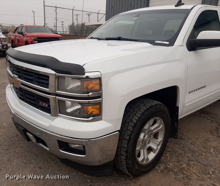 image for item LX9817 2015 Chevrolet Silverado 1500  Double Cab pickup truck