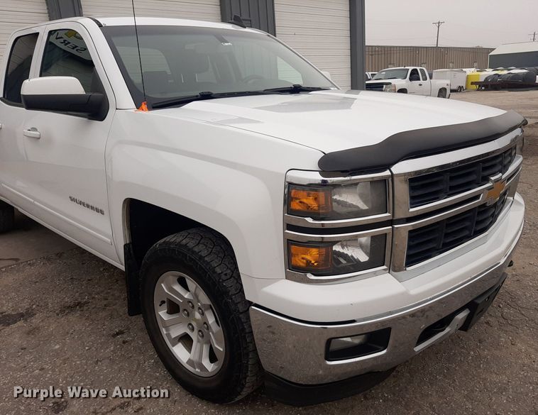 image for item LX9817 2015 Chevrolet Silverado 1500  Double Cab pickup truck