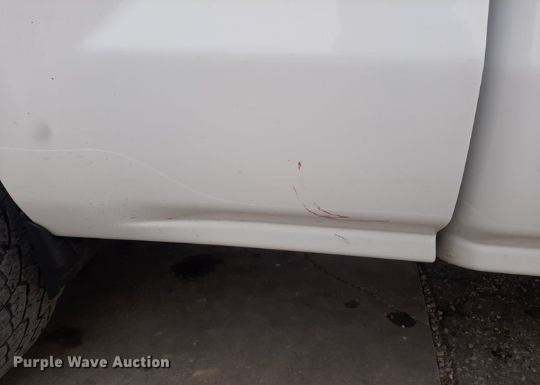 image for item LX9817 2015 Chevrolet Silverado 1500  Double Cab pickup truck