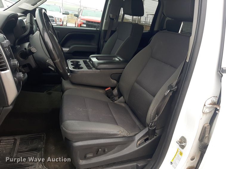 image for item LX9817 2015 Chevrolet Silverado 1500  Double Cab pickup truck