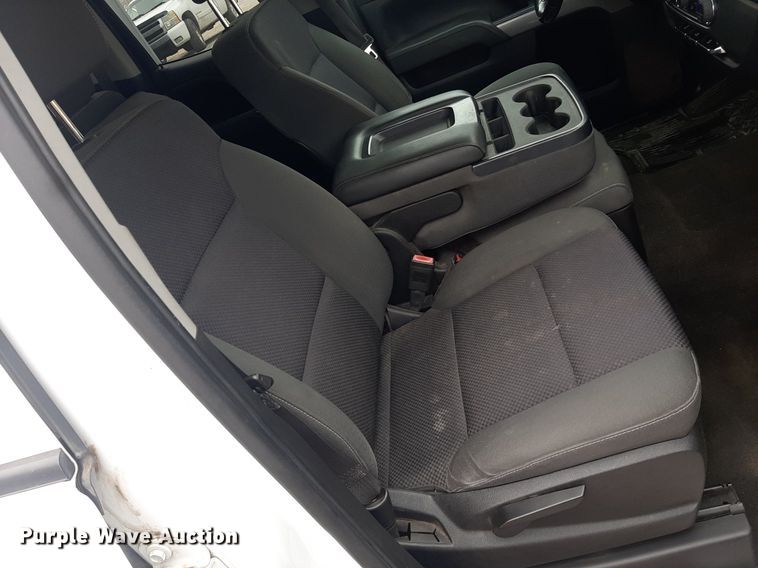 image for item LX9817 2015 Chevrolet Silverado 1500  Double Cab pickup truck